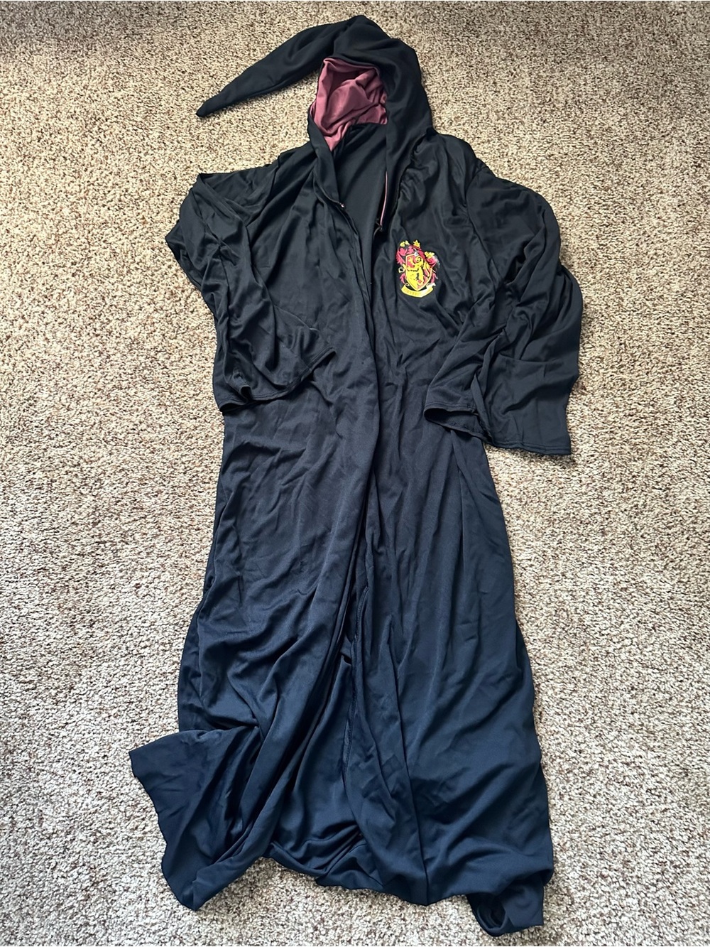 Warner Bros. Gryffindor Hooded Robe in Black and Maroon